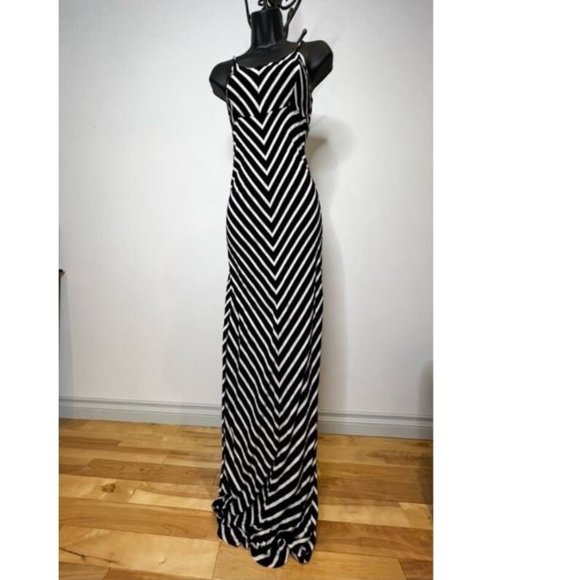 Pink Rose Womens Striped Maxi Dress Scoop Neck Sleeveless Size S Black/White - Picture 2 of 6